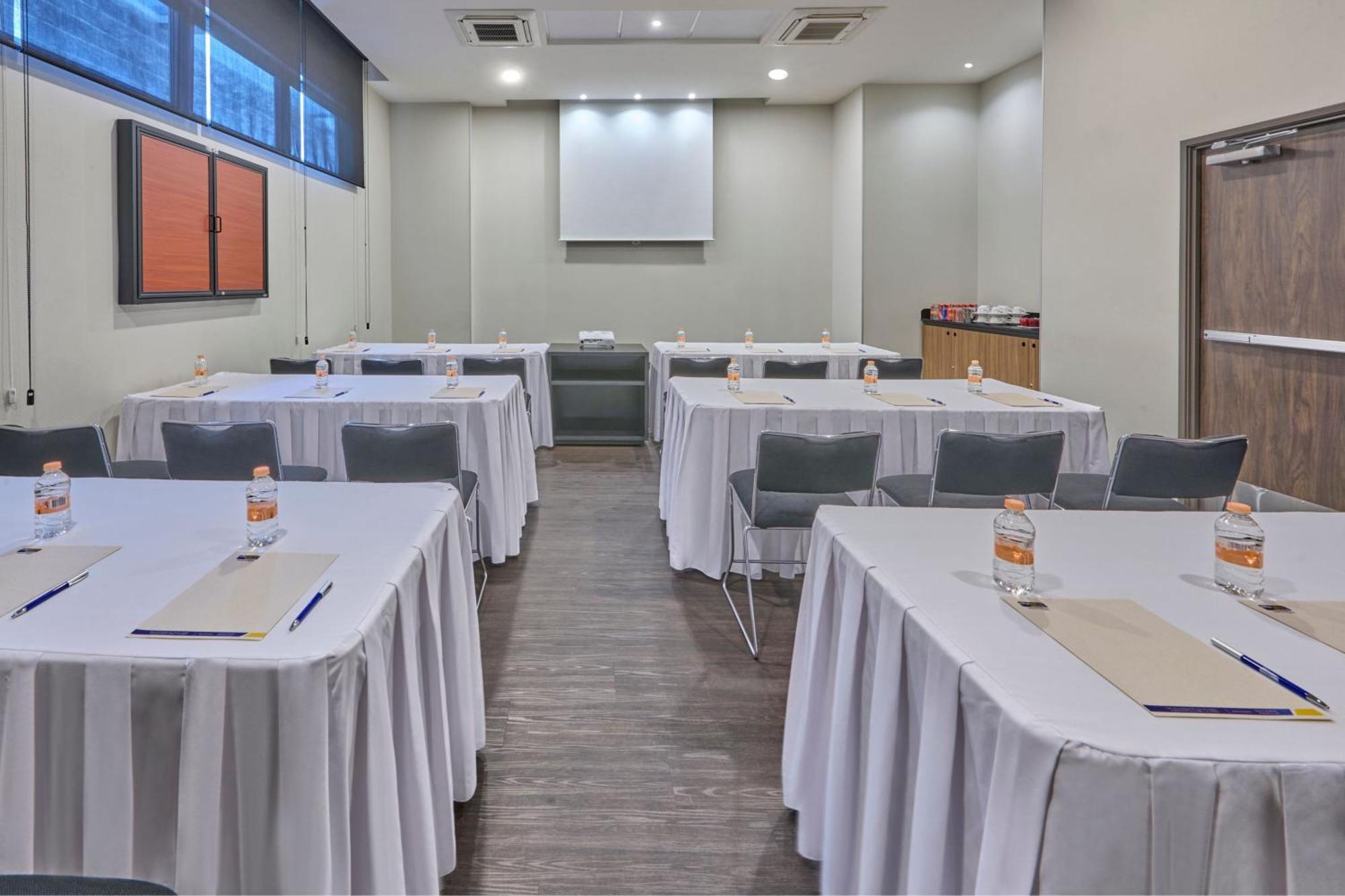 City Express By Marriott Ciudad De Mexico La Villa المظهر الخارجي الصورة